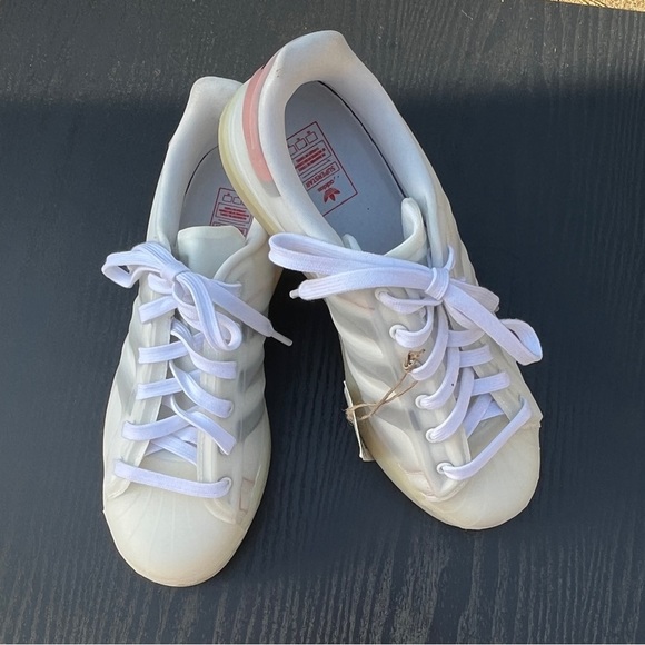 NWT Adidas Original Superstar Future Shell - Kid' Size 5.5 or Women’s 6.5 - Picture 3 of 11
